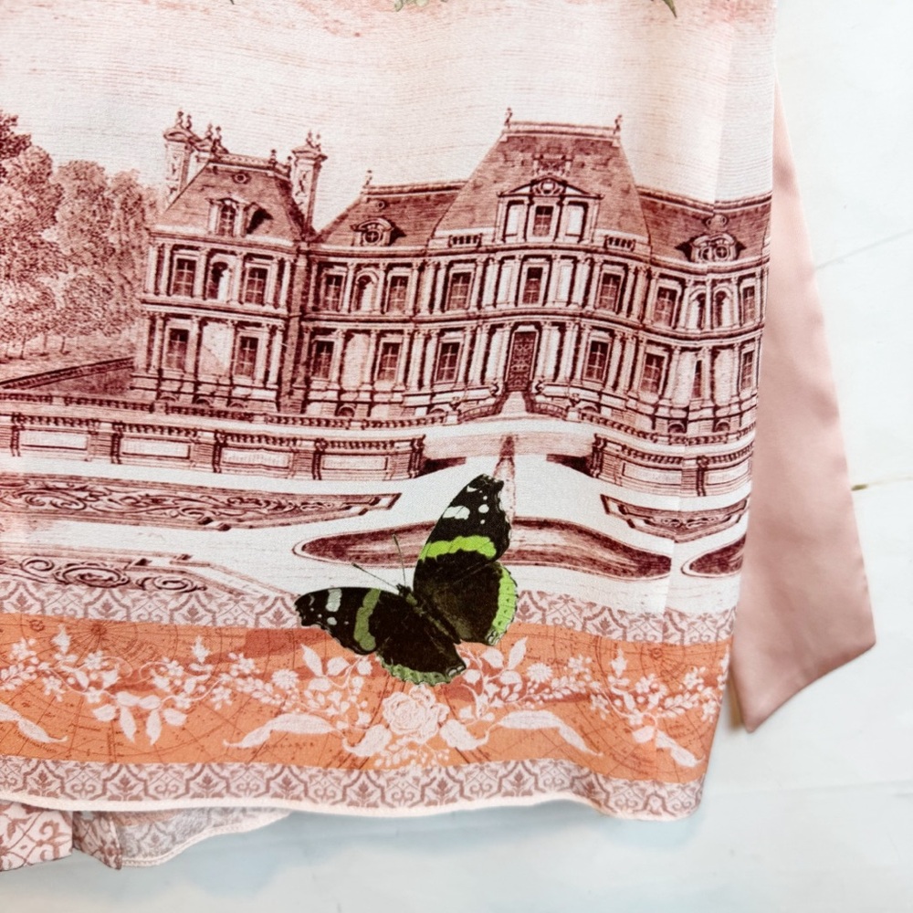 alice + olivia | Pink Versailles Minda Ruffle Tiered Short Sleeve Tie Top, M - Picture 13 of 16